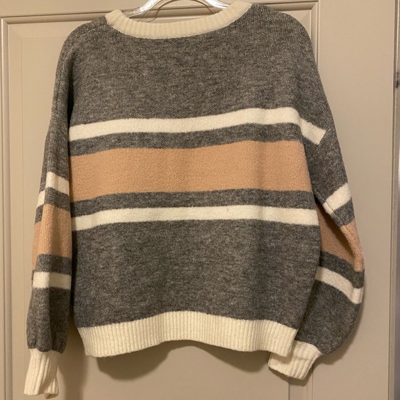 Lumiere Sweater - Picture 2 of 3